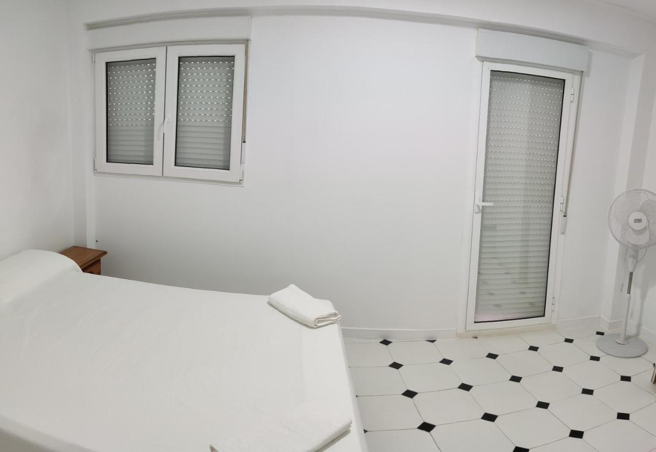 El Rinconcito Cubano En El Centro Apartment Almeria Ngoại thất bức ảnh