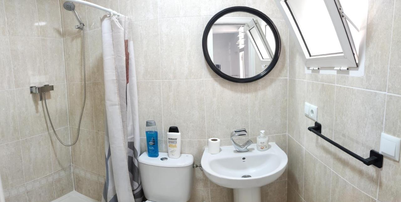 El Rinconcito Cubano En El Centro Apartment Almeria Ngoại thất bức ảnh