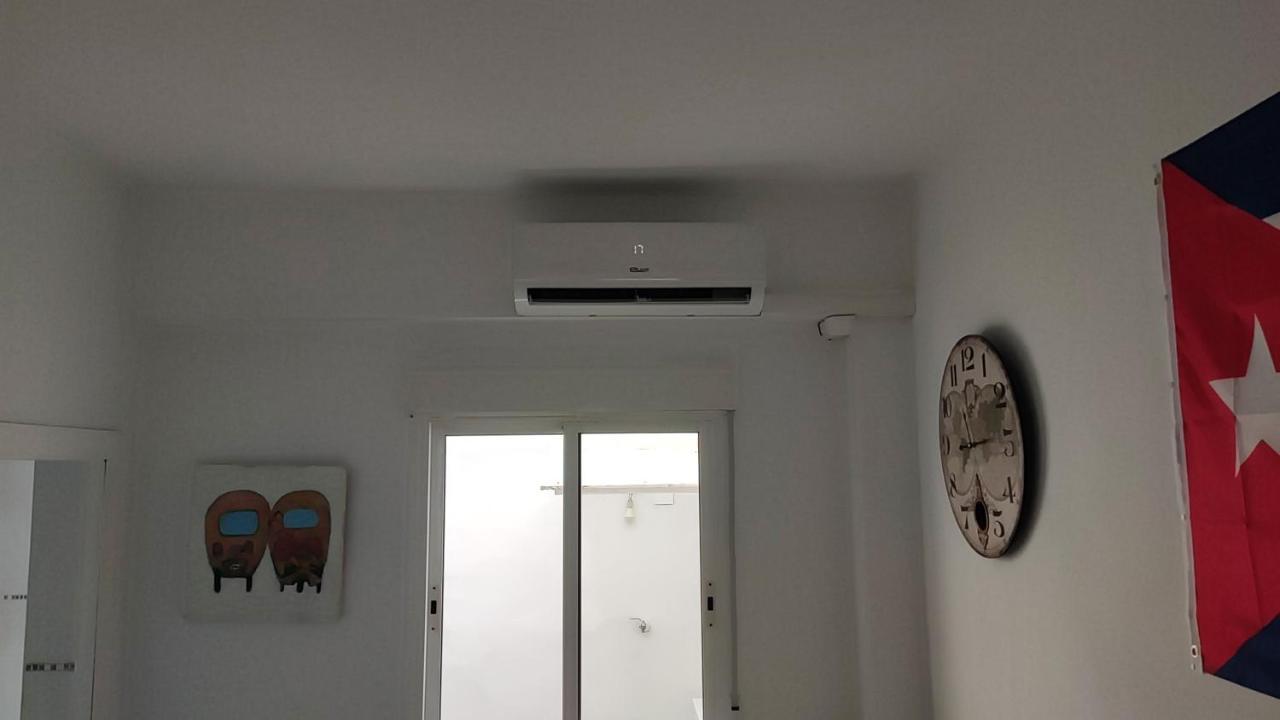 El Rinconcito Cubano En El Centro Apartment Almeria Ngoại thất bức ảnh